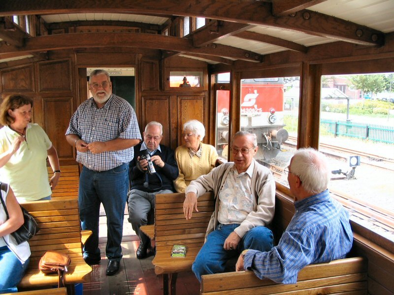 Gemütliche Holzklasse.